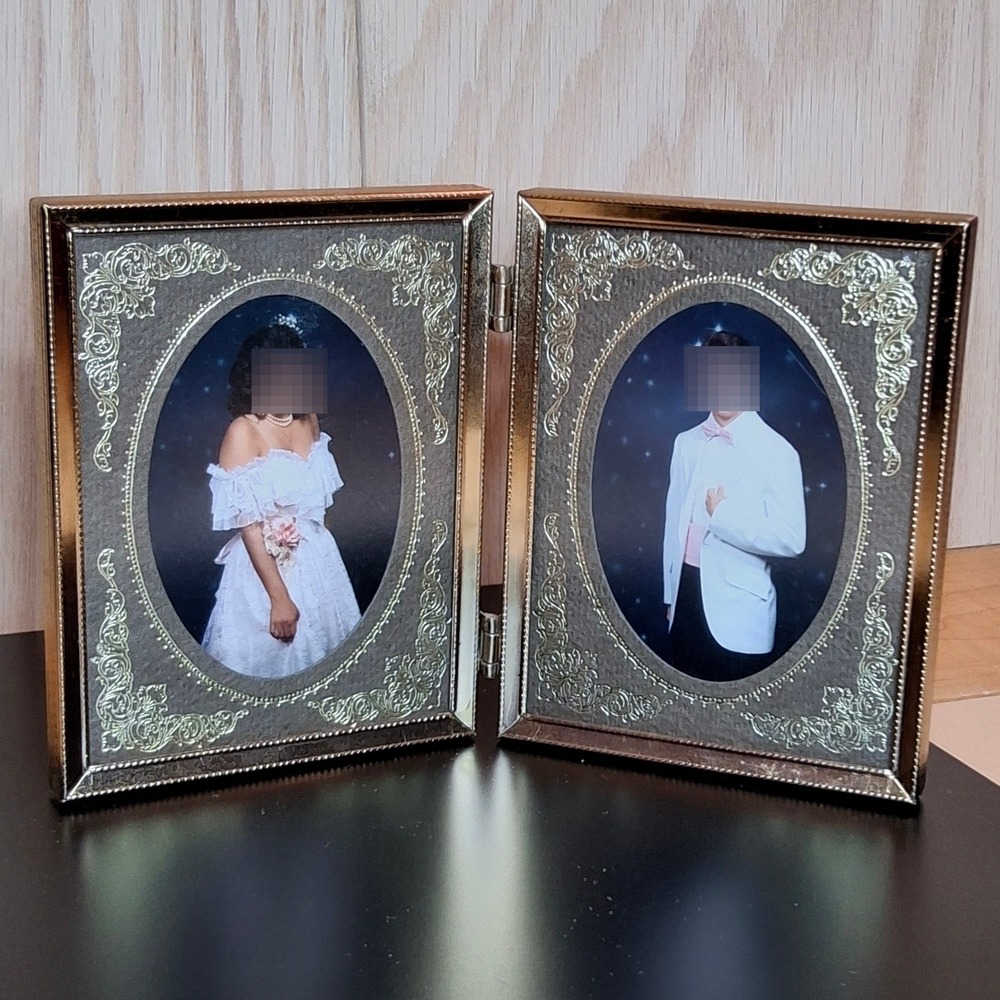 Vintage Hinged Brass Bi Fold Picture Frame Gold 1980s Prom Embossed Oval